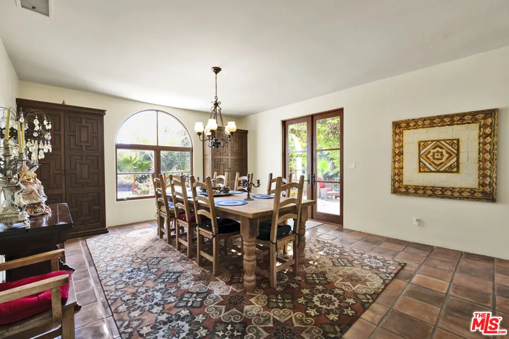 1487 Meadowcrest Circle, Corona, California 92882 home-pic-13